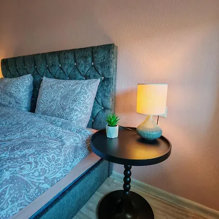 Apartment Seaside Apartment, Sleeps 3 Persons